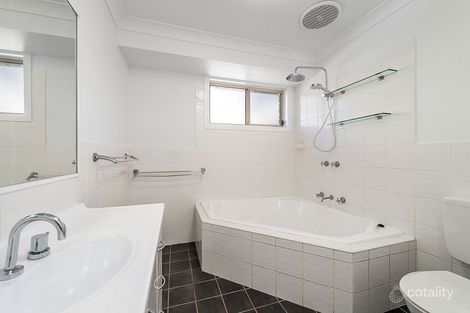 Property photo of 2 Resolution Place Lake Cathie NSW 2445