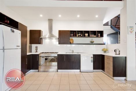 Property photo of 8 Chapel Lane Mawson Lakes SA 5095
