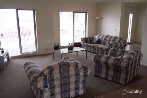 Property photo of 23 Raven Walk Epping VIC 3076