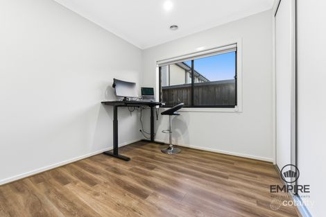 Property photo of 18 Indwe Street Clyde VIC 3978