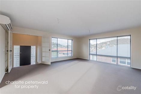 Property photo of 15 Katrina Court Lindisfarne TAS 7015