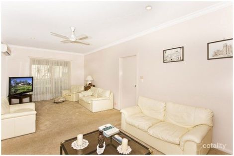 Property photo of 1 Level Crossing Road Vineyard NSW 2765