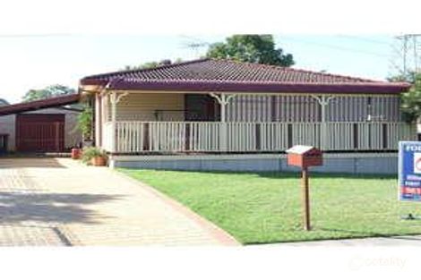 49 Noumea St, Lethbridge Park, NSW 2770