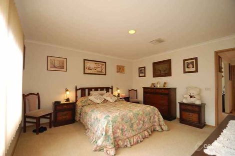 148 Renou Rd, Wantirna South, VIC 3152