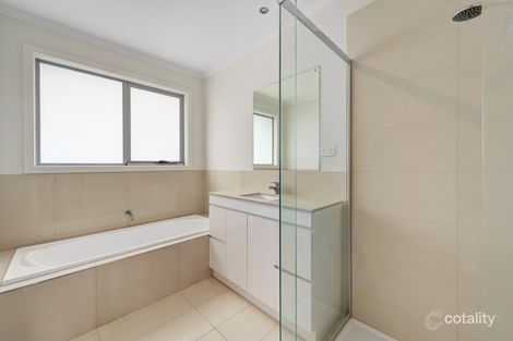 Property photo of 9B Fernhurst Drive Glen Waverley VIC 3150