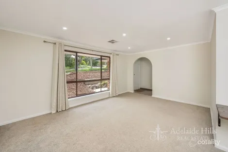 Property photo of 12 Allen Avenue Mount Barker SA 5251