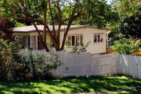 21 Princeton St, Kenmore, QLD 4069