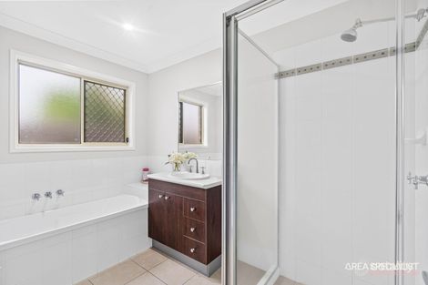 Property photo of 14 Bedivere Drive Ormeau QLD 4208