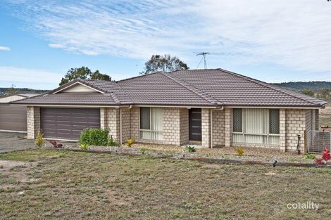 4 Lowien Cl, Kensington Grove, QLD 4341