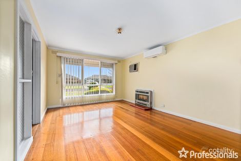 Property photo of 8 Edward Street Deer Park VIC 3023