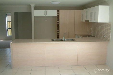 Property photo of 4 Stirling Court Parkinson QLD 4115