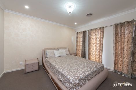 Property photo of 35 McDougall Place Truganina VIC 3029