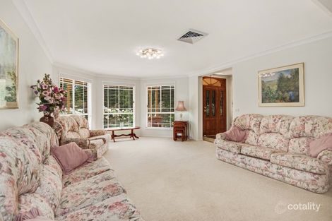 Property photo of 8 Farmer Circuit Beaumont Hills NSW 2155