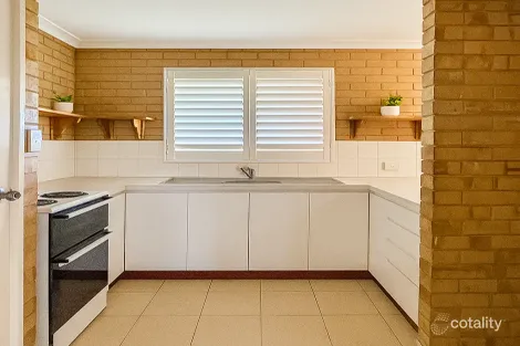 Property photo of 8 Harris Court Mount Tarcoola WA 6530