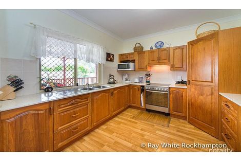 Property photo of 72 Sturt Drive Glenlee QLD 4711