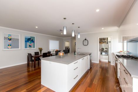 Property photo of 19 Maitland Drive Estella NSW 2650
