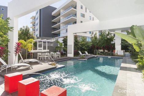 Property photo of 403/43 Harbour Town Drive Biggera Waters QLD 4216