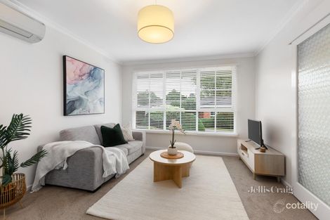 Property photo of 2/160-162 Surrey Road Blackburn VIC 3130