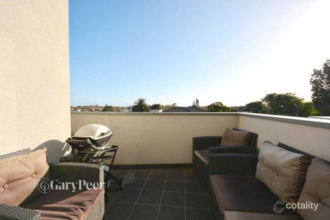 Property photo of 202/37 Park Street Elsternwick VIC 3185