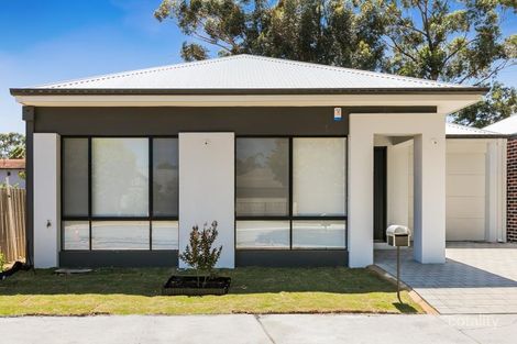 23 Seventh Rd, Armadale, WA 6112