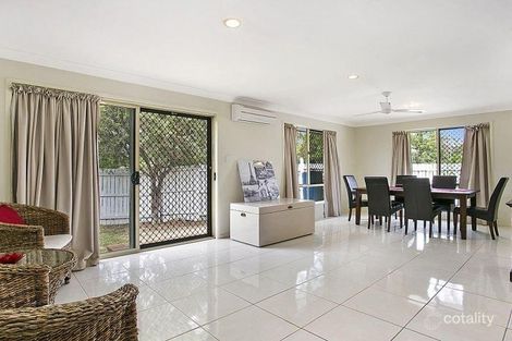 Property photo of 1 Cornuta Close Bellbowrie QLD 4070