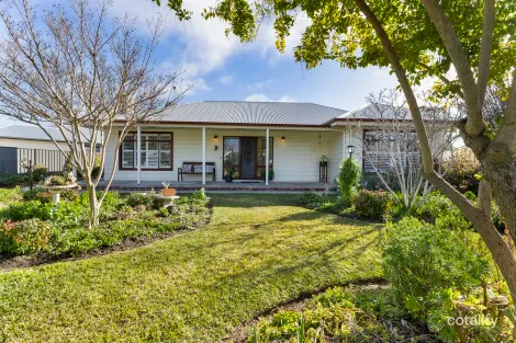 44 GOULBURN RD, ECHUCA, VIC 3564