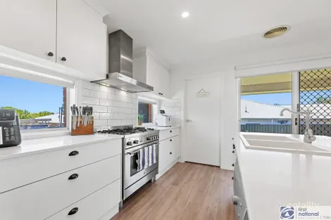 Property photo of 6 Blacket Place Yass NSW 2582