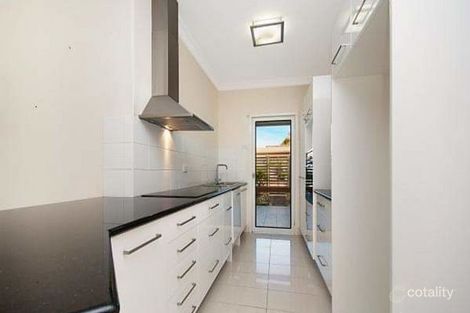 Property photo of 1/6 Eclipse Street Rowes Bay QLD 4810