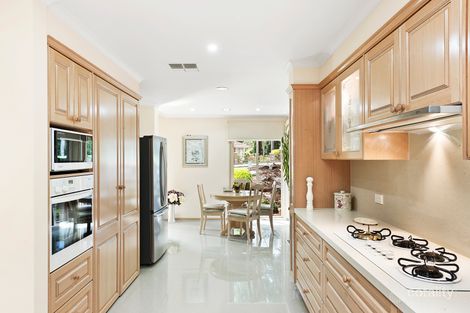 Property photo of 1 Huntingfield Drive Doncaster East VIC 3109