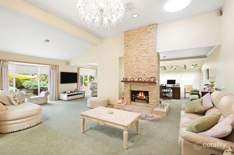 Property photo of 1 Huntingfield Drive Doncaster East VIC 3109