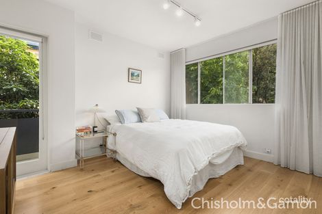 Property photo of 2/7 Addison Street Elwood VIC 3184