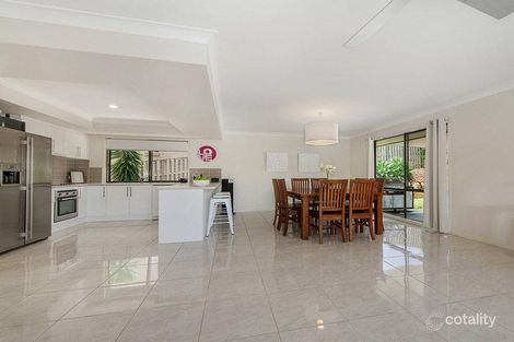 Property photo of 10 Maslin Chase Pacific Pines QLD 4211