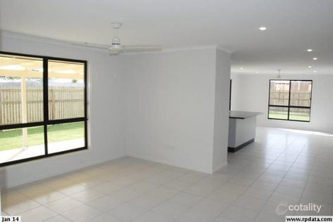 Property photo of 4 Matilda Court Eimeo QLD 4740