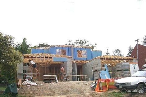 93 Eugaree St, Southport, QLD 4215