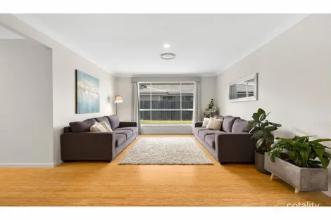 Property photo of 39 Arrowtail Street Chisholm NSW 2322