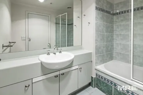 Property photo of 29/283 Spring Street Melbourne VIC 3000