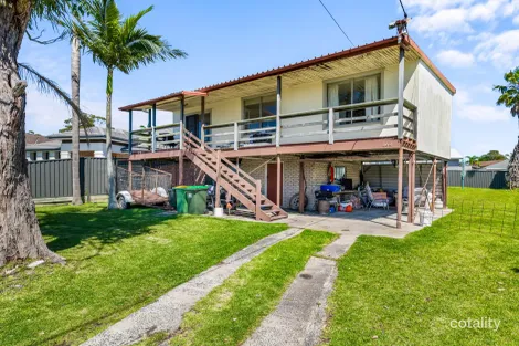 Property photo of 169 Winbin Crescent Gwandalan NSW 2259