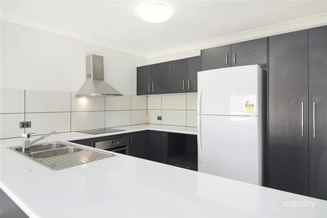 Property photo of 30/15 Simpsons Road Elanora QLD 4221