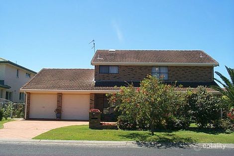 23 Gumnut Rd, Yamba, NSW 2464