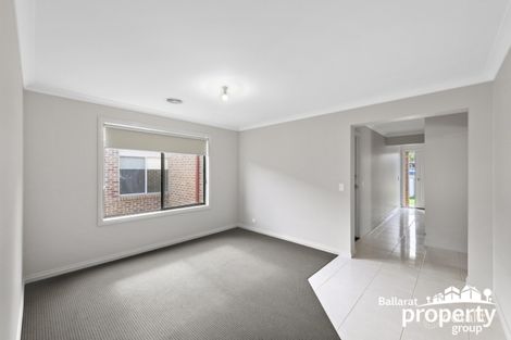 Property photo of 27 McDonald Drive Mitchell Park VIC 3355
