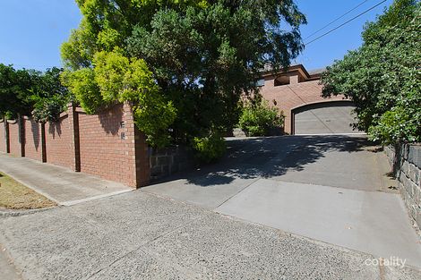 Property photo of 17 Streldon Avenue Strathmore VIC 3041
