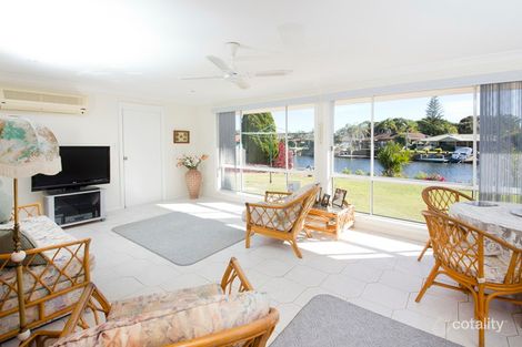 Property photo of 17 Friendship Key Forster NSW 2428