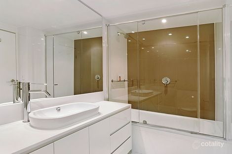 Property photo of 10504/3113 Surfers Paradise Boulevard Surfers Paradise QLD 4217