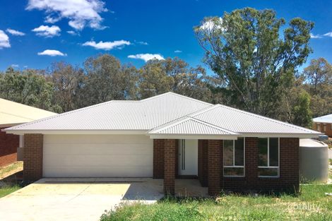 Property photo of 58 Royce Crescent Lavington NSW 2641