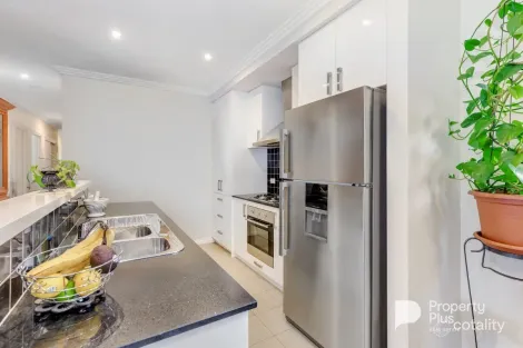 Property photo of 1/32A Brown Street California Gully VIC 3556