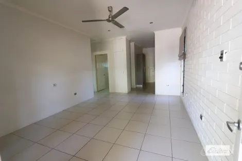 Property photo of 2/6 Kirkpatrick Street Katherine South NT 0850