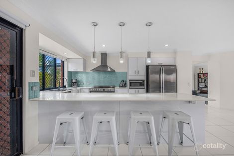 Property photo of 10 Lorikeet Place Wishart QLD 4122