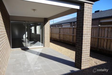 Property photo of 11 Adams Drive Fraser Rise VIC 3336