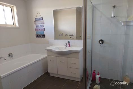 Property photo of 21 Cheyne Circuit Tinana QLD 4650