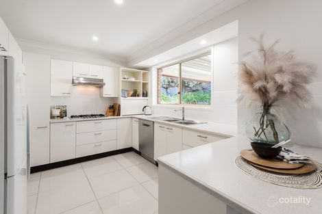 Property photo of 8 Crestview Place Lisarow NSW 2250